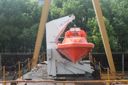 FAST RESCUE BOAT DAVIT (A TYPE) - Image 2