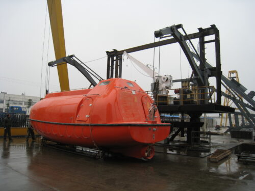 GRAVITY KNUCKLE BEAM TYPE DAVIT