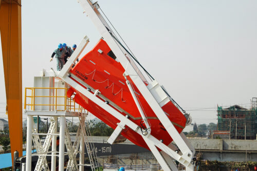 LAUNCHING APPLIANCE OF FREE FALL LIFEBOAT - Image 4
