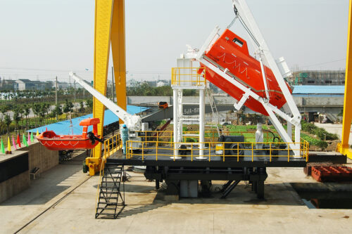 LAUNCHING APPLIANCE OF FREE FALL LIFEBOAT - Image 3