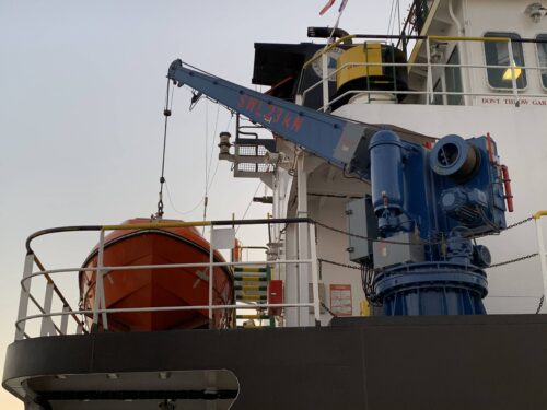 SINGE ARM SLEWING BOATRAFT DAVIT & CRANE - Image 2