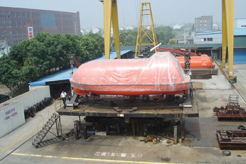 TOTALLY ENCLOSED LIFEBOAT - Image 4