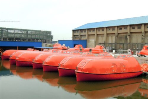 TOTALLY ENCLOSED LIFEBOAT - Image 3