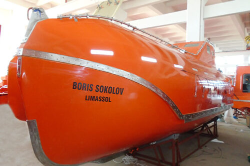 WINTERIZATION LIFEBOAT AND DAVIT - Image 6